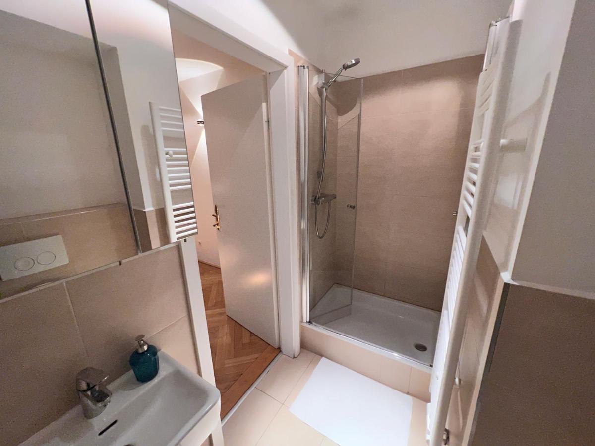 Exclusive Apartment Center Wien Ngoại thất bức ảnh